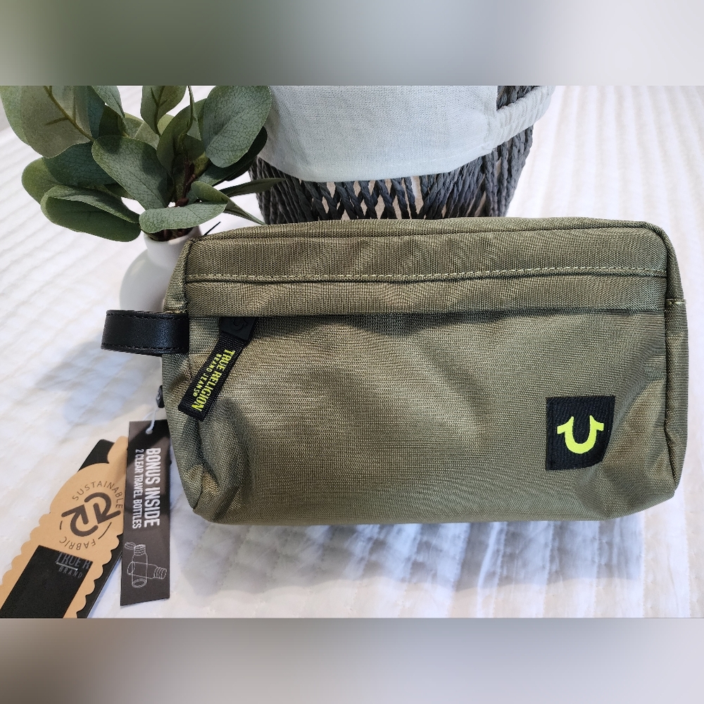 Men's True Religion Travel Bag for Accessories Olive Green NEW